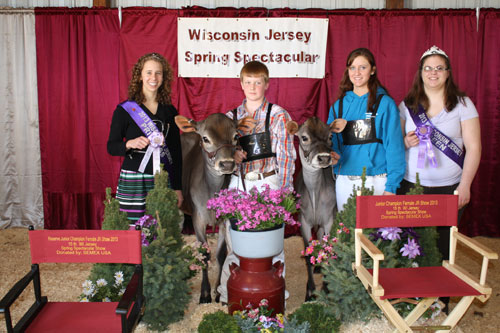 Res Jr Champion of Jr Show - Schulte Bros Giller Glory-ET Jr Champion of Jr Show - Gil-Bar Louie Sadi