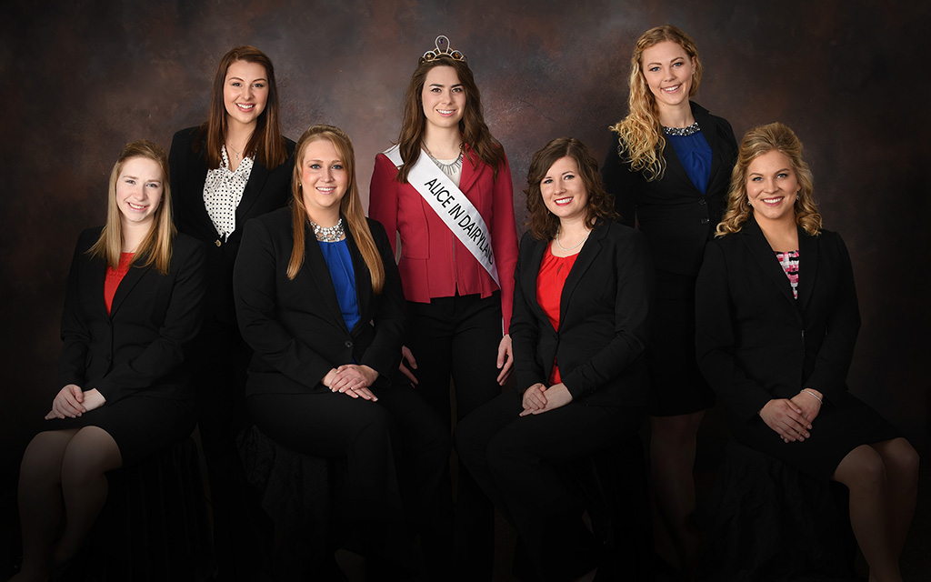 Finalists Announced for 70th Alice in Dairyland Announced Cowsmo