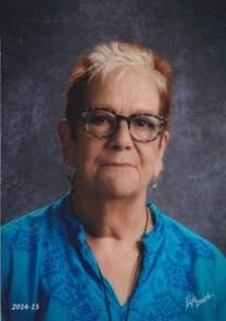 Obituary for Vickie Martzahn, Davenport, IA