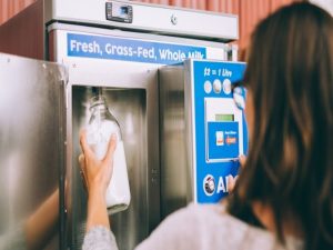 milk-dispenser_1cowsmo2017